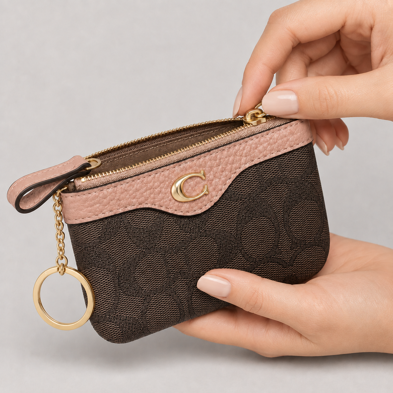 Cora Clutch